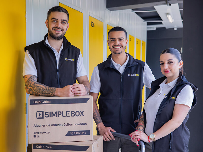 Pasillos y boxes chicos de SimpleBox